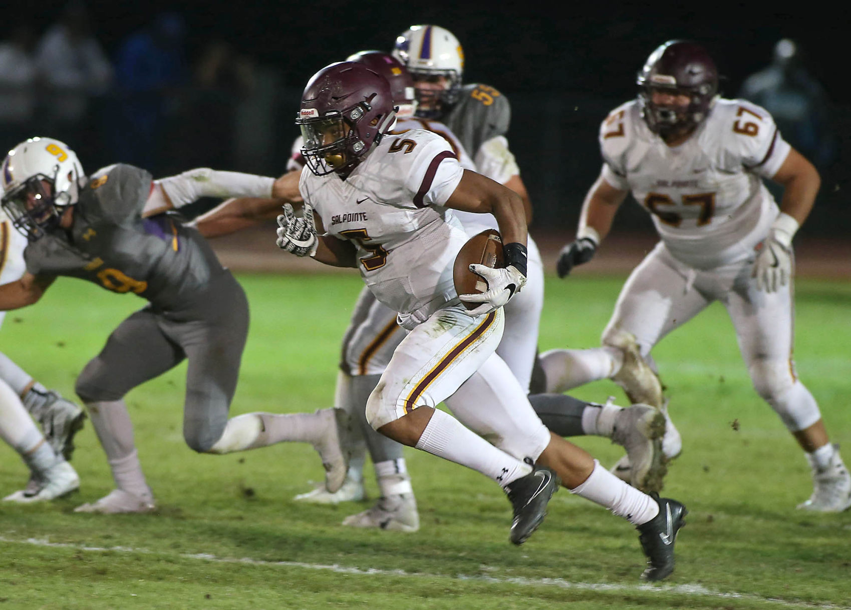 Tucson Salpointe vs. Peoria Sunrise Mountain in 4A State football playoff game